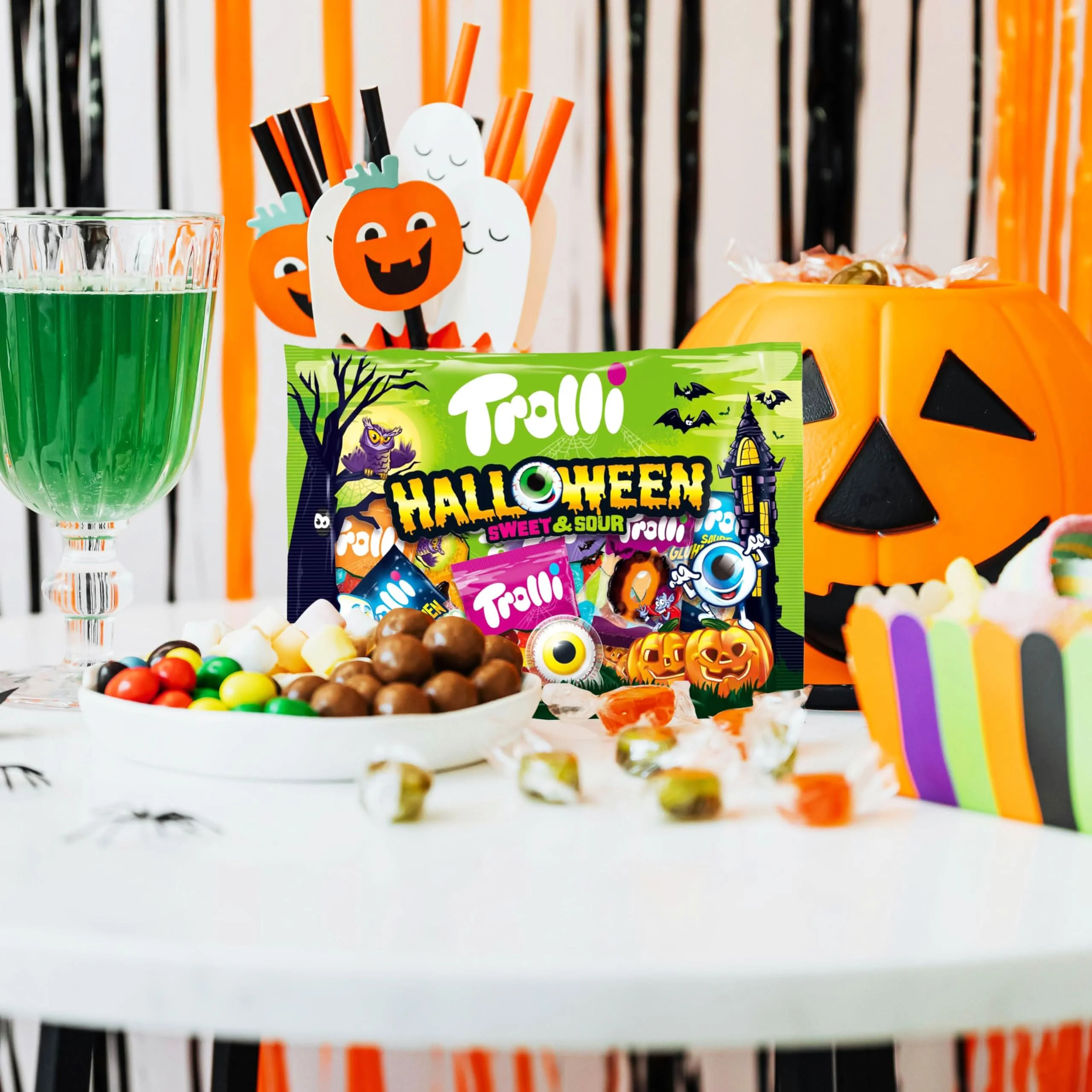 Trolli Halloween Sweet & Sour 360g Großpackung Süßigkeiten Mix mit Glotzer, Saure Würmchen & Dracula - Image 5